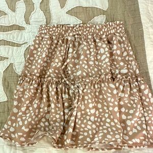 Tiered skirt